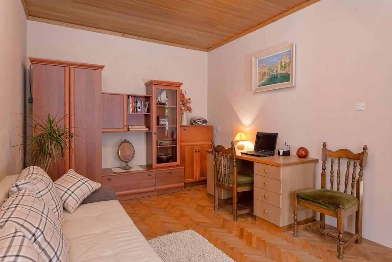 Holiday House With A Parking Space Svirce, Hvar - 17682 Vrbanj Bagian luar foto